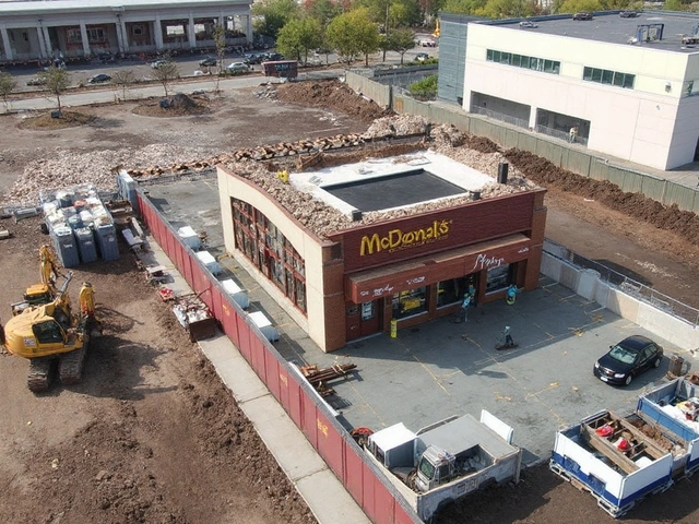 McDonald’s Woerden en de vermeende sloop: wat weten we wél en wat niet?